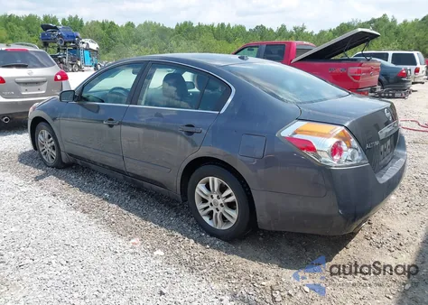2011 Nissan Altima 2.5 S z USA, uszkodzony, nr VIN 1N4AL2AP1BN408974